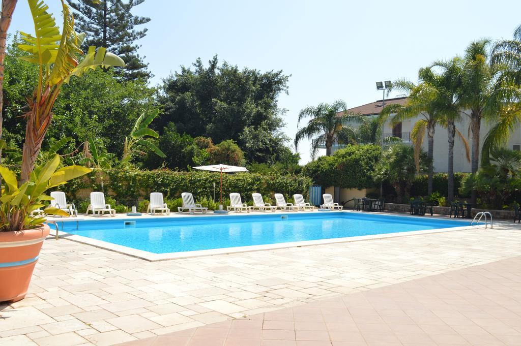 Hotel Delle Palme Falcone Exterior photo